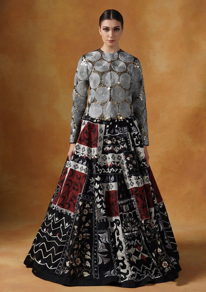 Lehenga set with in cotton silk adorned in dori, sequence and silk yarns embroideries. - samantchauhan Apparel &amp; Accessories