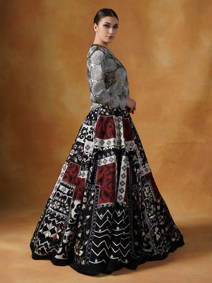 Lehenga set with in cotton silk adorned in dori, sequence and silk yarns embroideries. - samantchauhan Apparel &amp; Accessories
