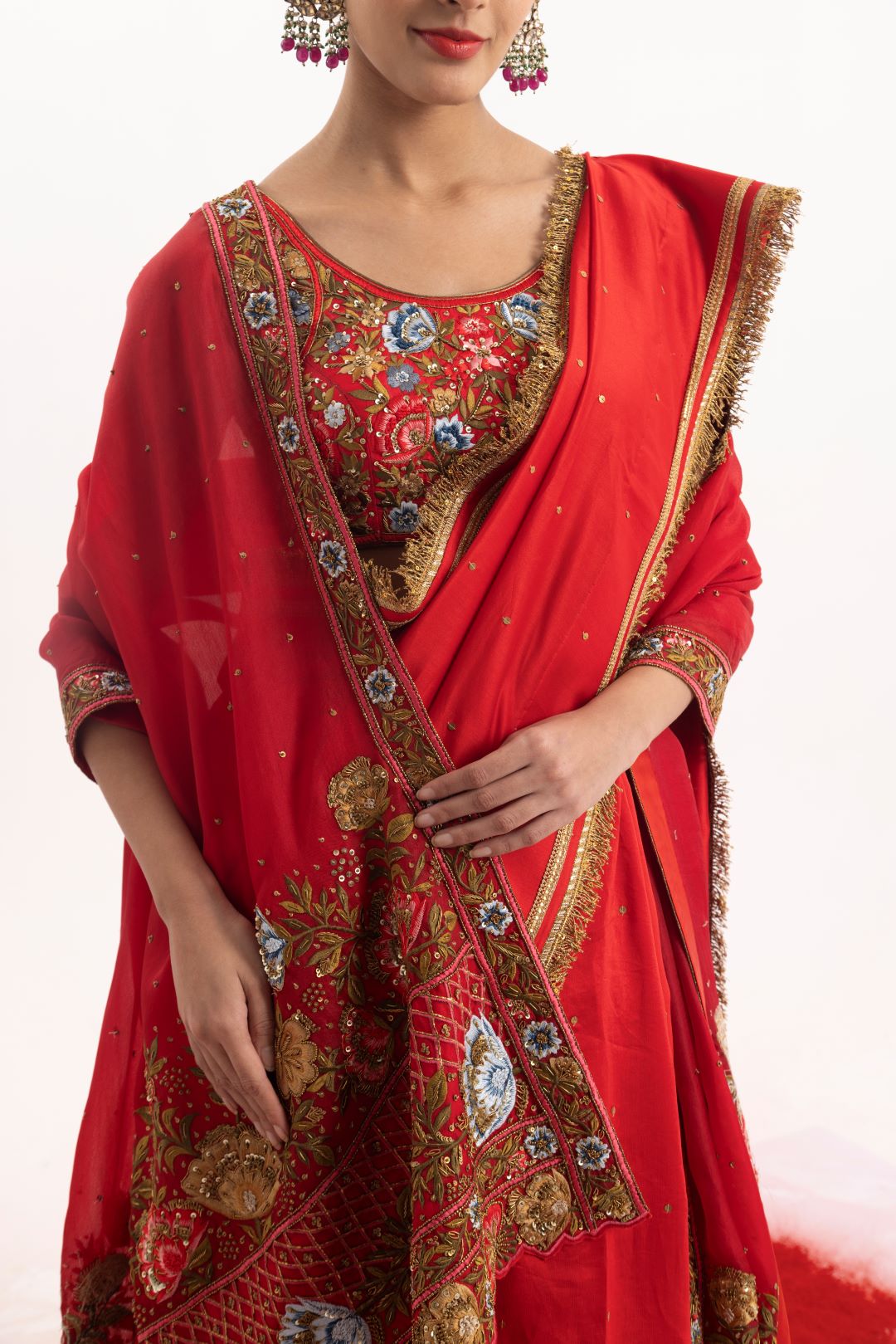 Luxurious 3 - piece set showcasing a red embroidered saree - samantchauhan Apparel & Accessories