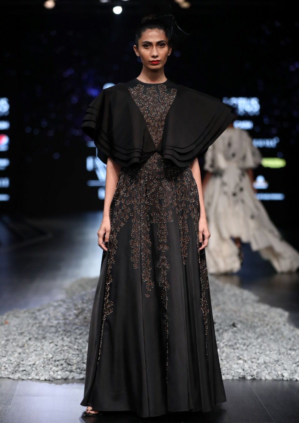Pleat sleeves gown - samantchauhan