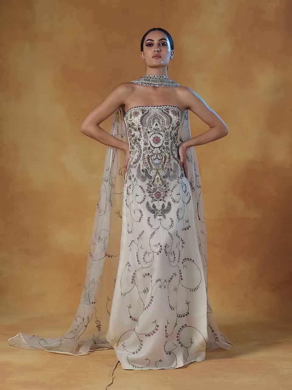 Cotton silk tube dress with an organza cape