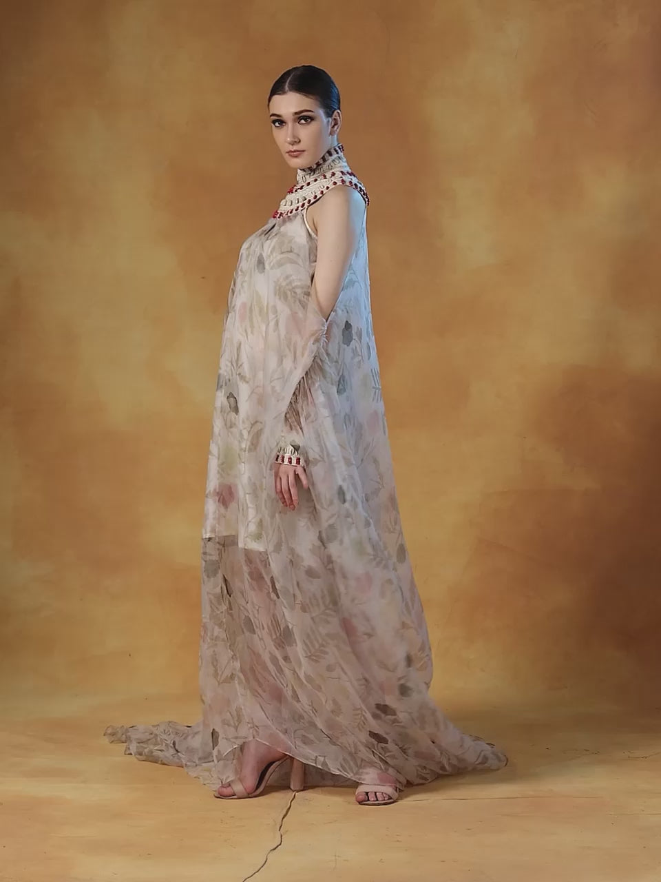 Organza printed & embroidered kaftaan
