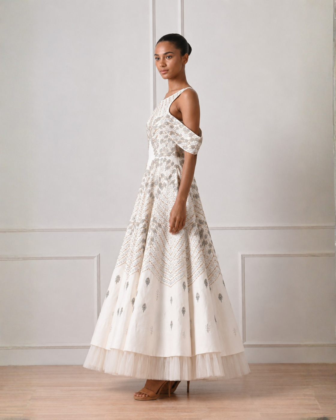 Flap sleeve gown