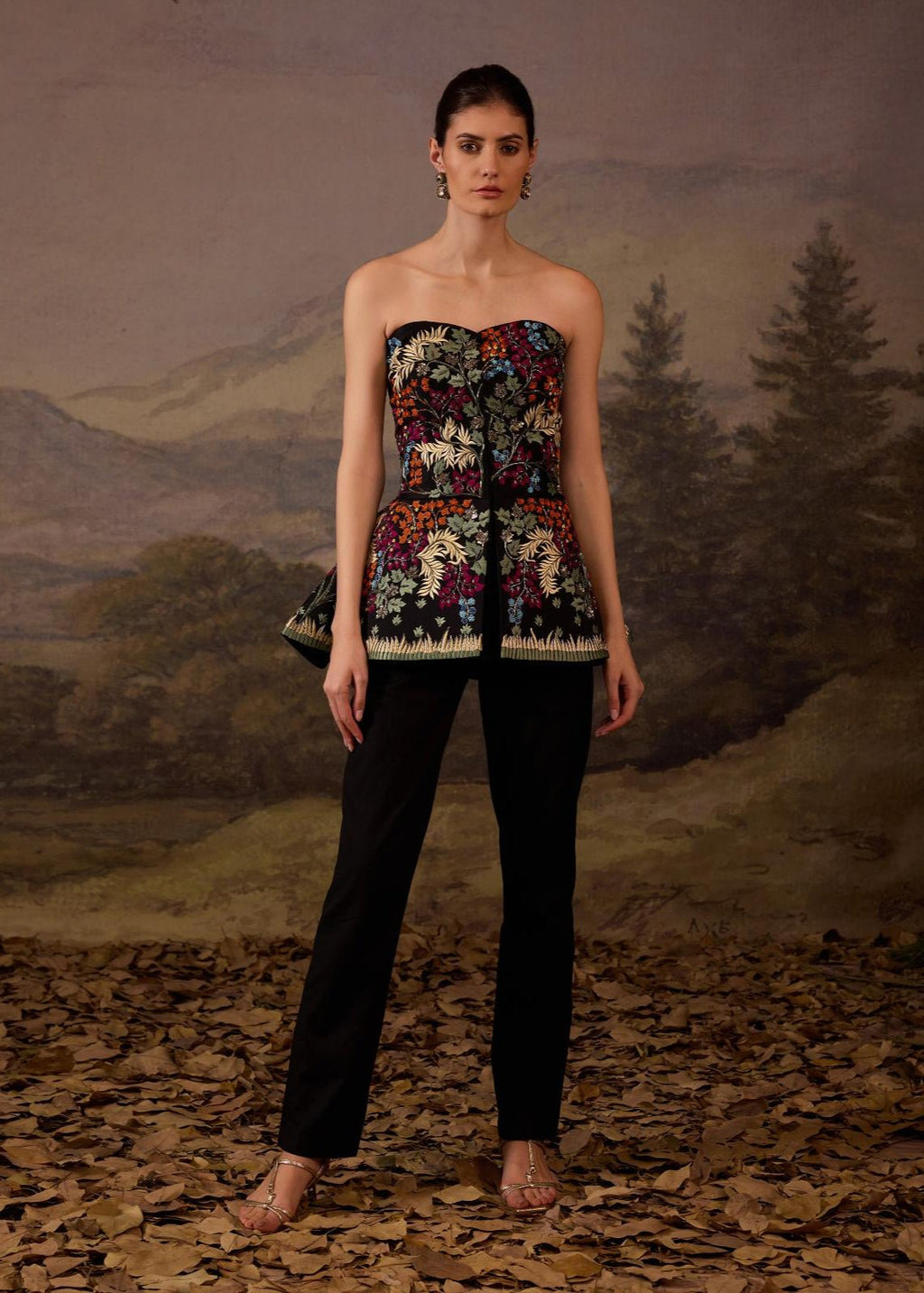 Stunning black strapless top with all - over floral embroidery - samantchauhan Apparel & Accessories
