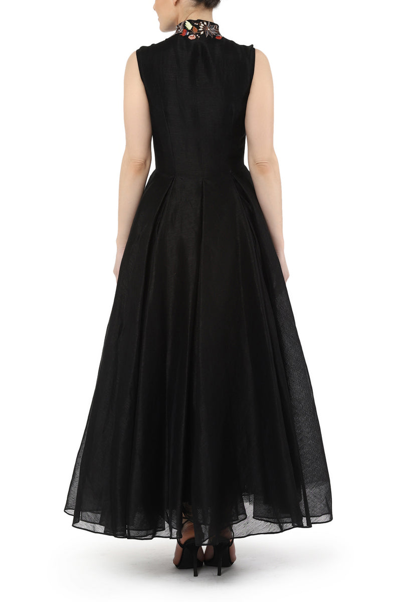 Overlap front placket gown