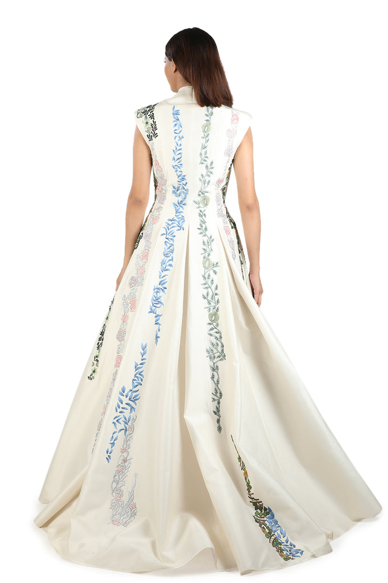 Lapel Collar Embroidered Gown