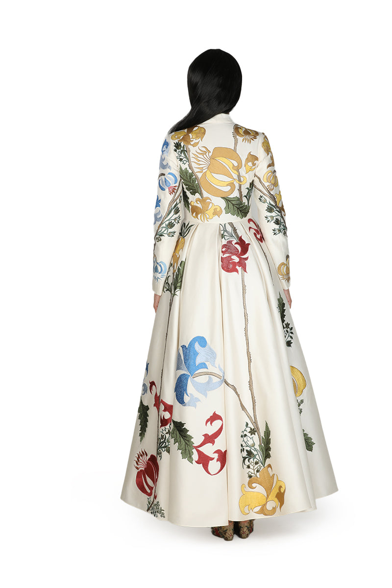 Lapel neck cotton silk embroidered gown