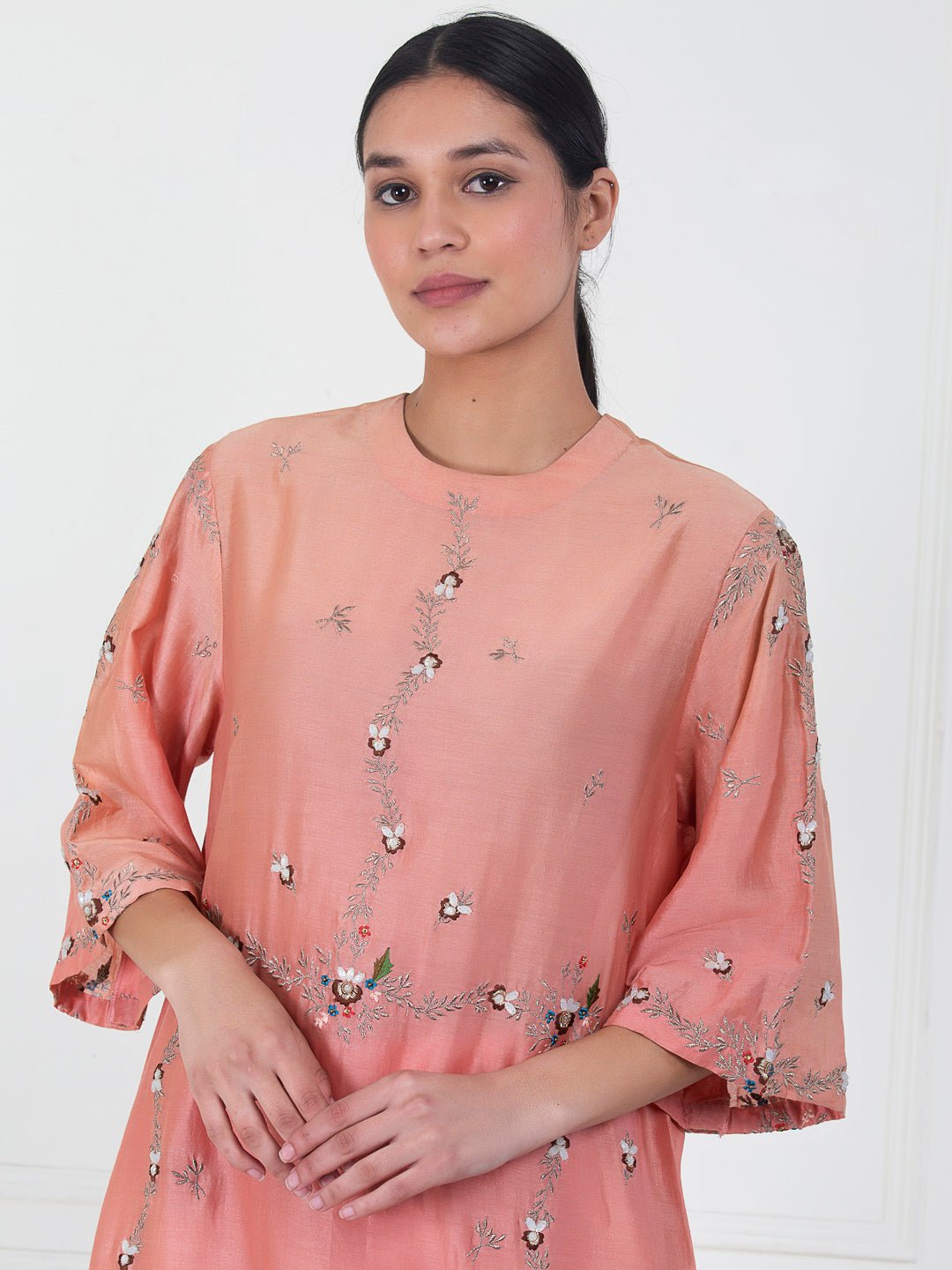 A peach cotton silk front embroidered Kurta set - samantchauhan Apparel & Accessories