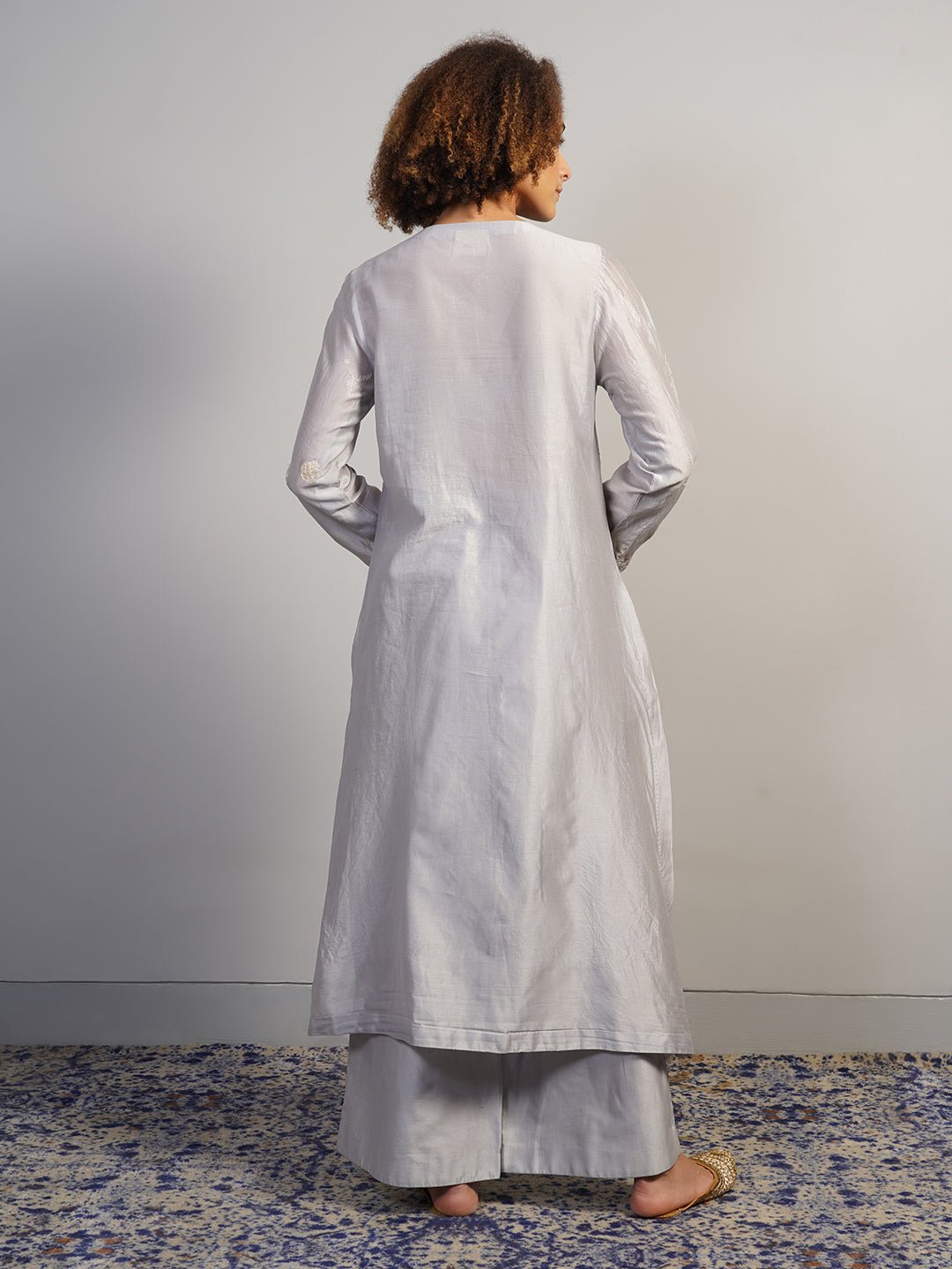 A round neck cotton silk suit set that is beautifully embroidered in off - white silk yarn - samantchauhan Apparel & Accessories