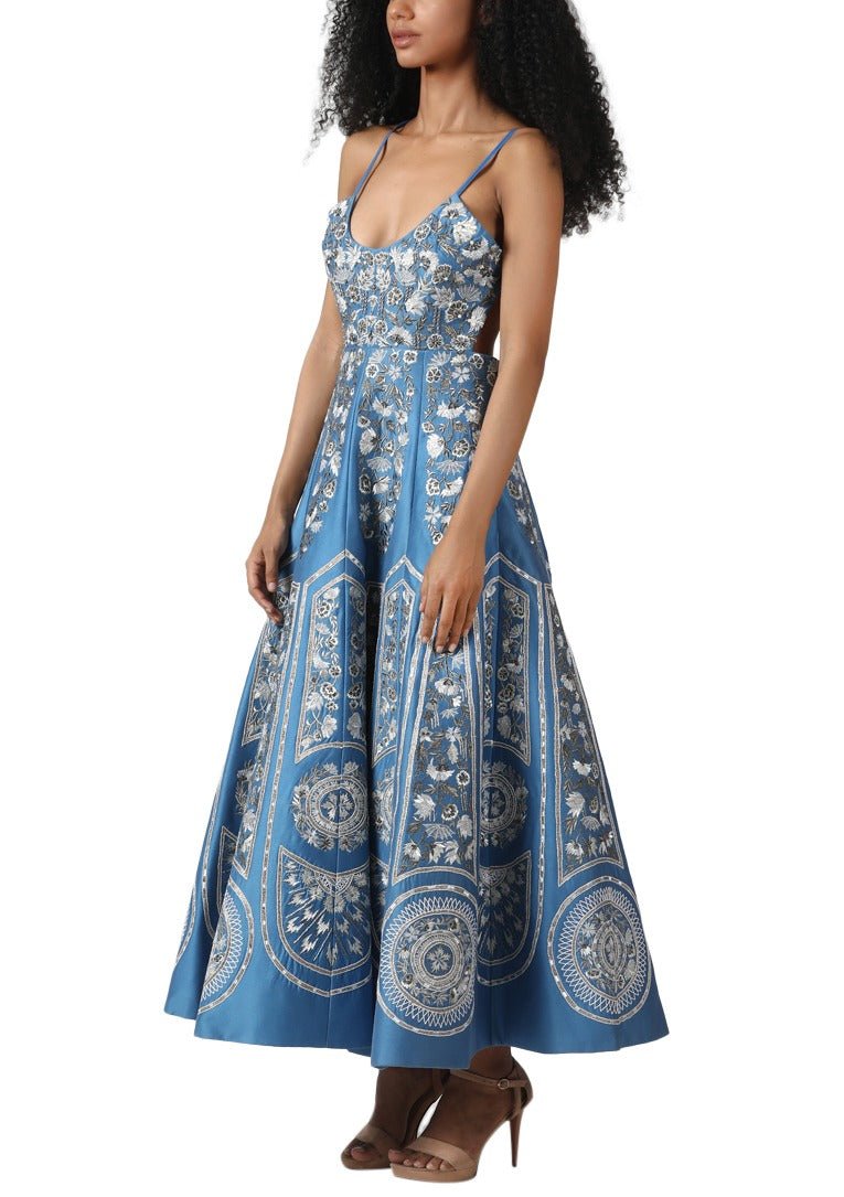 Backless gown - samantchauhan