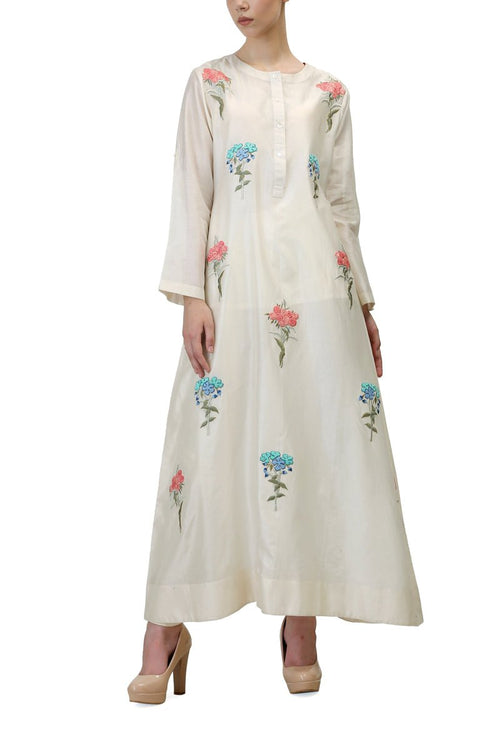 Embriodered Long Kurta - samantchauhan
