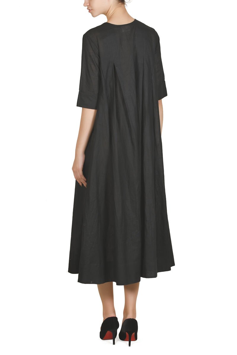 Inverted - Pleats Dress - samantchauhan