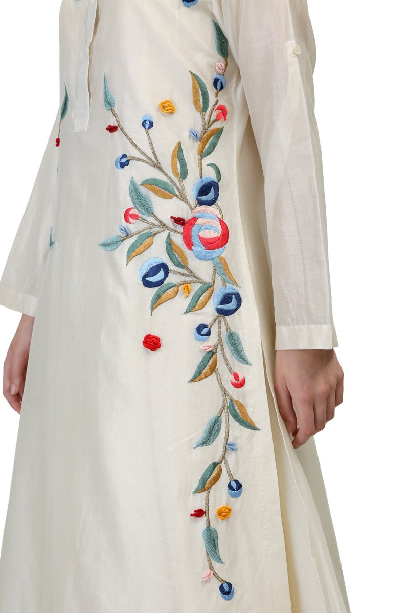 Kurta & Long Slip - samantchauhan