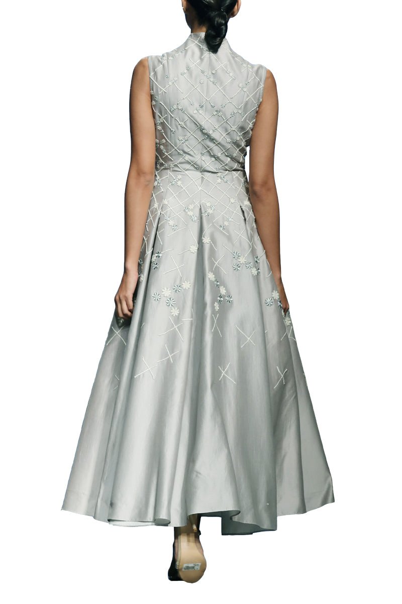 Lapel Collar Embroidered Gown - samantchauhan