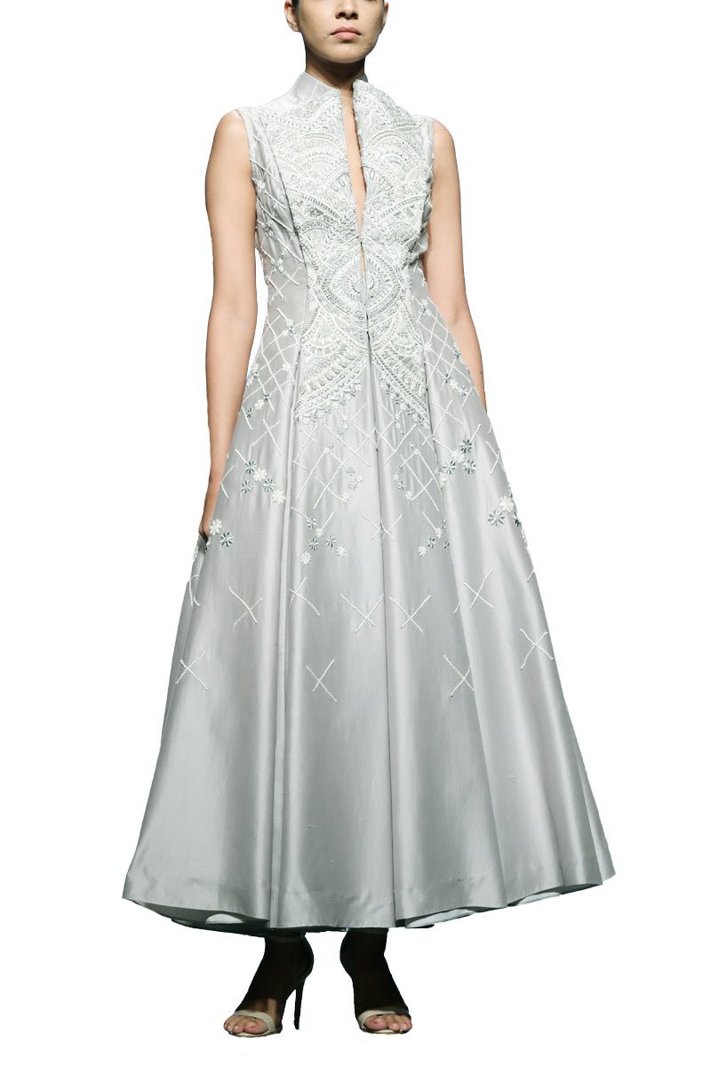 Lapel Collar Embroidered Gown - samantchauhan