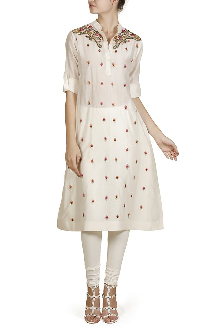 Mandarin - collared Straight Kurta - samantchauhan