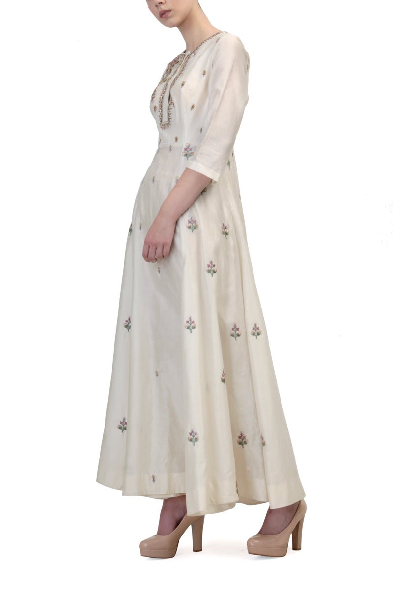 Paneled Embroidered Kurta - samantchauhan