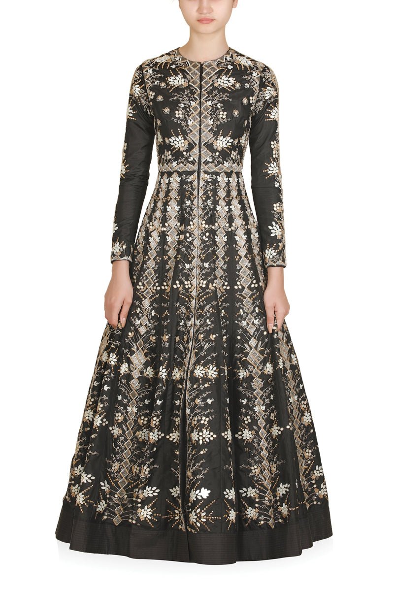 Paneled Gown - samantchauhan
