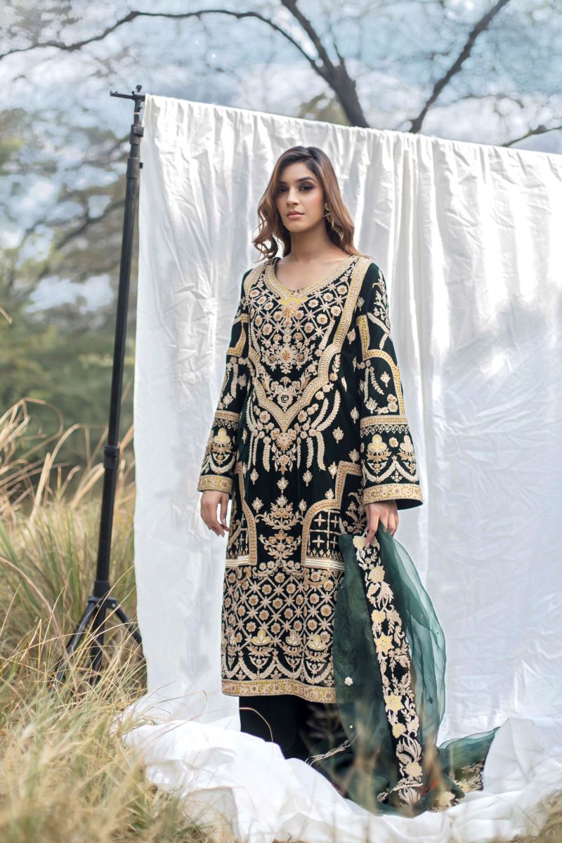 Velvet suit set adorned with zari and appliqué work and paired with organza Dupatta - samantchauhan Apparel & Accessories