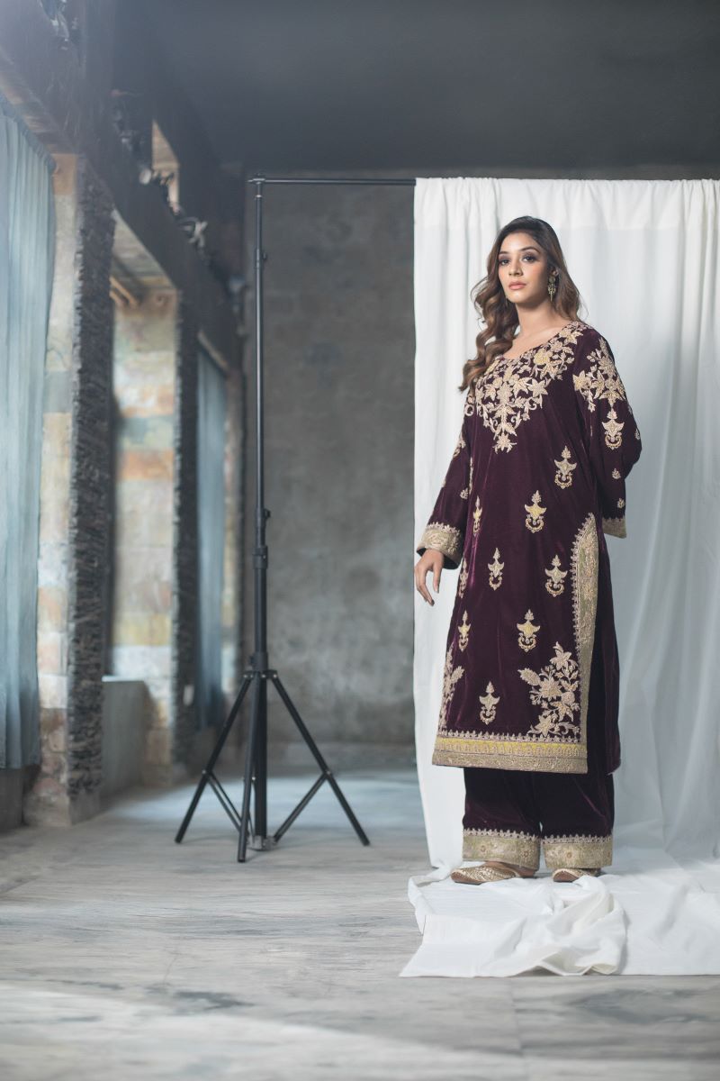 Velvet suit set adorned with zari and appliqué work and paired with organza Dupatta - samantchauhan Apparel & Accessories