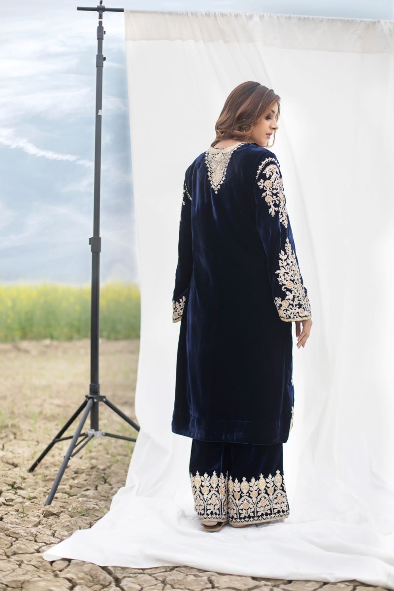 Velvet suit set adorned with zari and appliqué work and paired with organza Dupatta - samantchauhan Apparel & Accessories