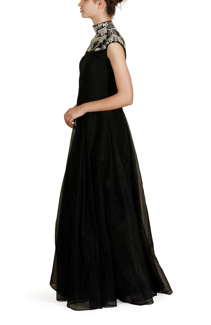 Yoke Embroidered Gown - samantchauhan